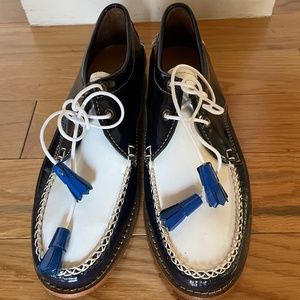 GH Bass & Co Weejuns - patent leather blue/white - 8 - LIKE NEW